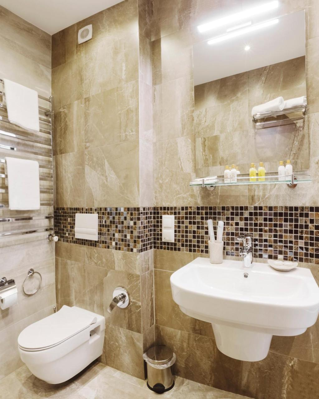 Roxen Hotel&Spa Кишинев Екстериор снимка